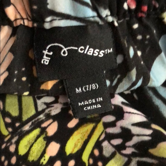 Butterfly skirt. - Picture 2 of 2